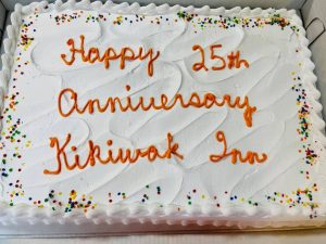 Kikiwak Inn 25 Years Cake